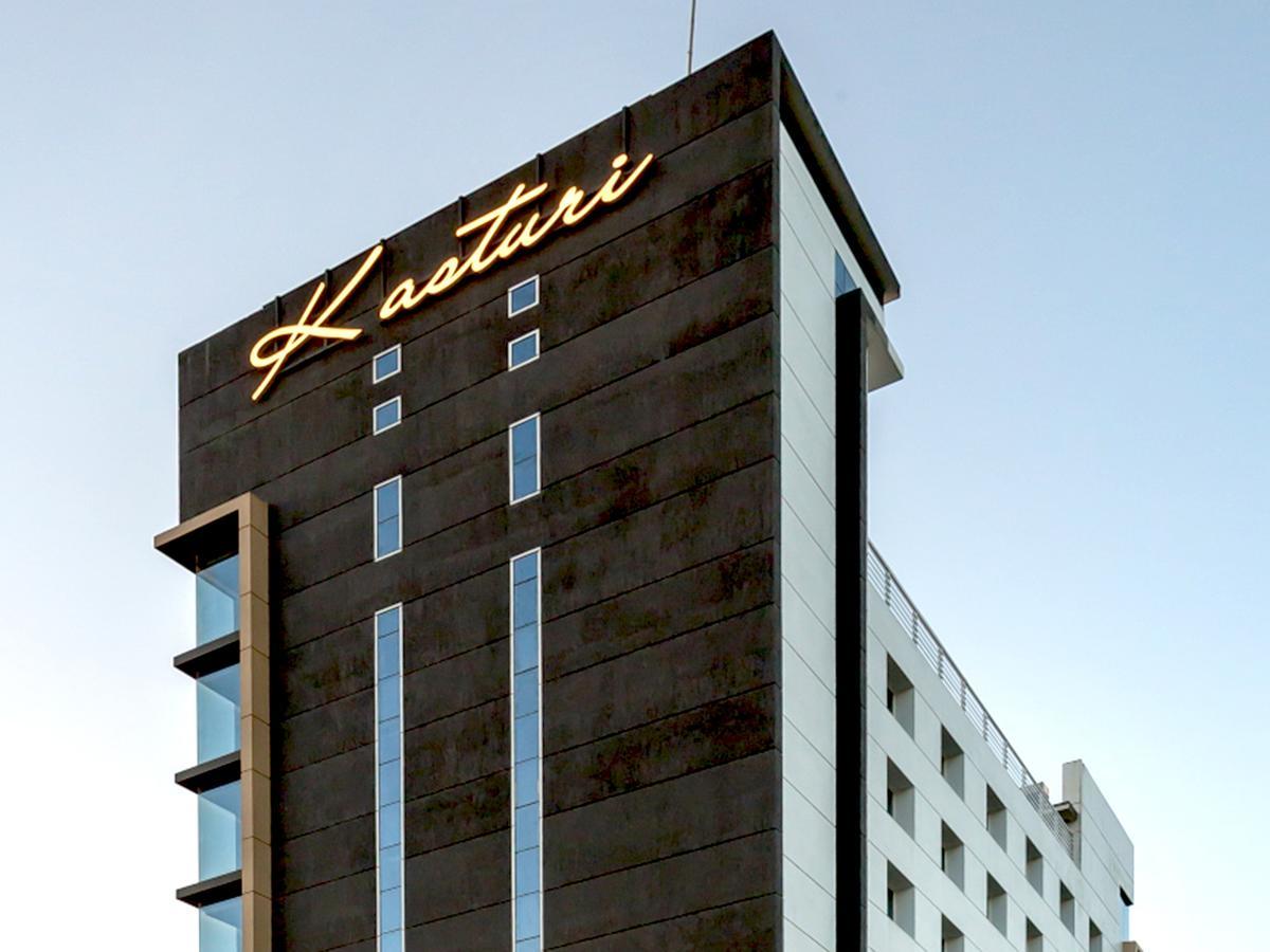 Hotel Kasturi Orchid Pāl Kültér fotó